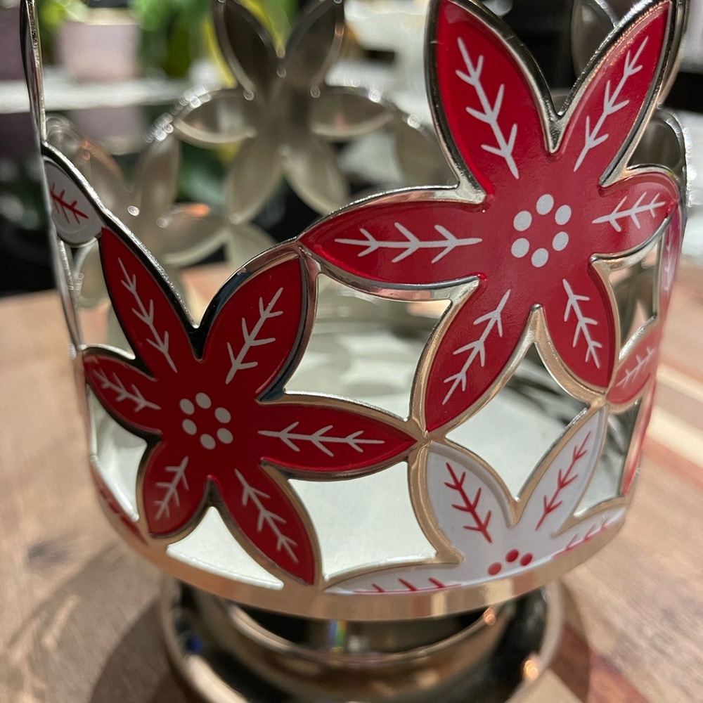 Candle Holder - holds 3.875 inch diameter x 4 inch height